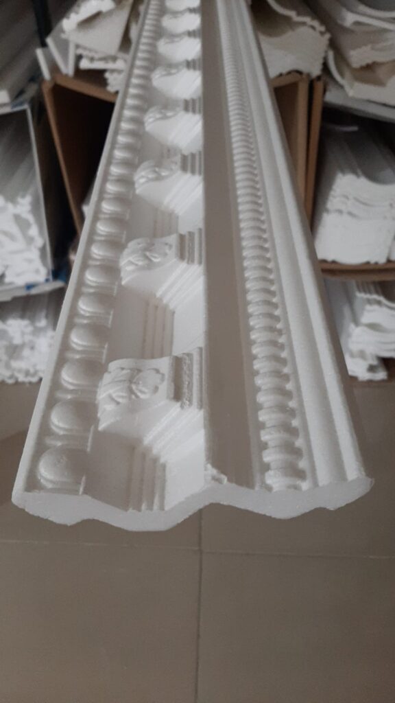What is a Cornice? The Key to Transforming Ceiling Decoration